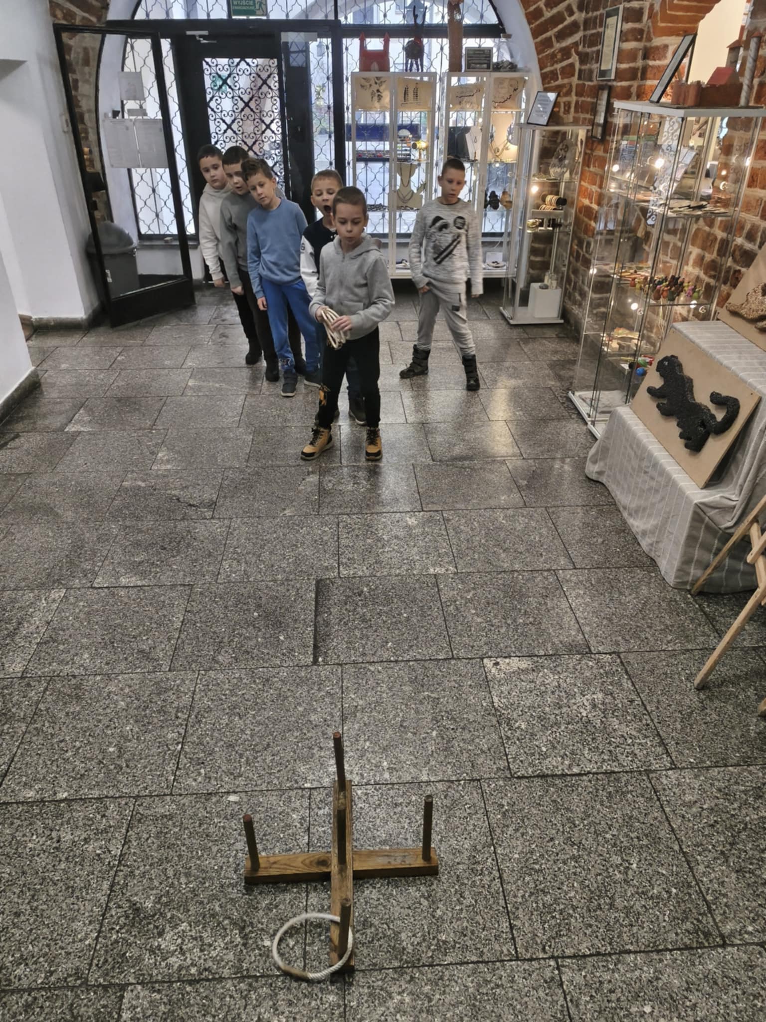 2. Gry i zabawy przez wieki (2)